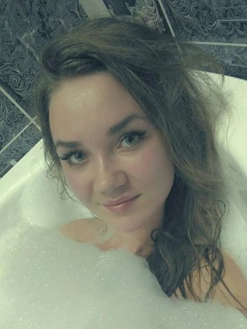 Полина